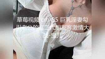 【新片速遞】&nbsp;&nbsp;00后清纯反差少女『LT软软兔』✅汉服裙 双马尾 白丝 LO鞋 攻速套装 羞耻宅舞！诱人小白兔晃动惹人眼，清纯淫靡并存[637M/MP4/49:56]