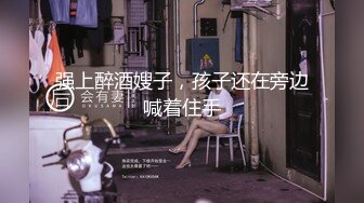 后入大一学妹，自己都舔嗨了