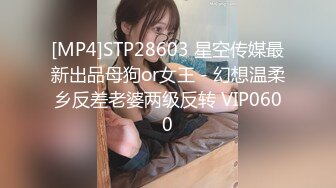 富二代强拉害羞的小女友吃鸡巴有点不情愿完美露脸