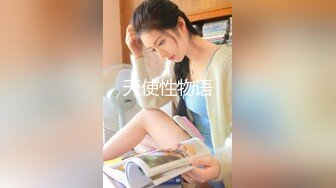 超棒美女3P淫乱盛宴 享受后入的同时当然嘴里也不能闲着啦